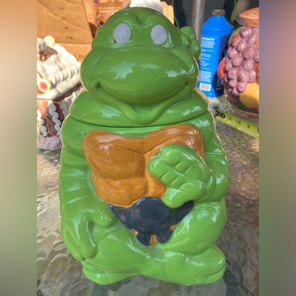 Vintage Teenage Mutant Ninja Turtles Cookie Jar 1990s